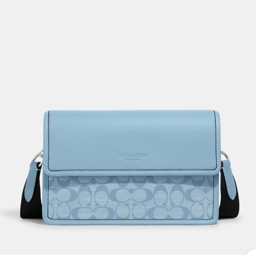 NWT Coach Turner Flap Crossbody Bag Sky Blue